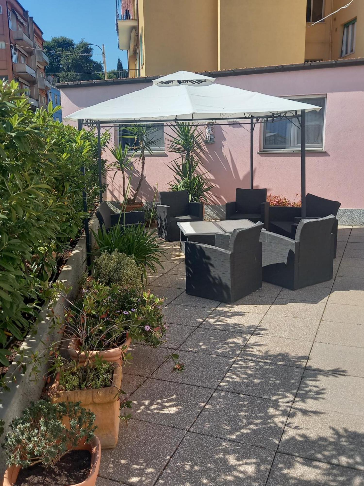 La Casa Di Piccoli Di Gabriele Martelli E Catia Pacetti - Appartamento Ancona Exterior foto